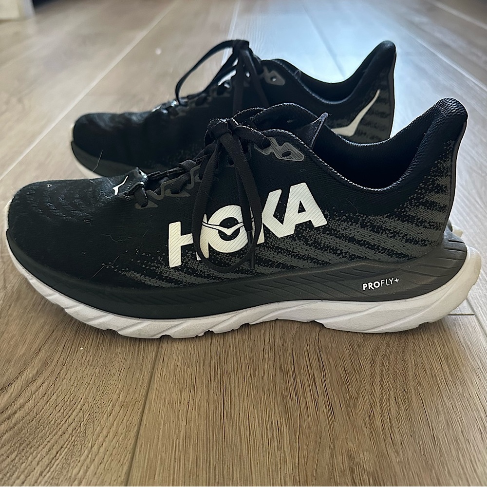 Hoka Mach 5